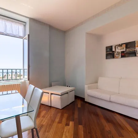 Lejlighed Beautiful In With Balcony Sanremo