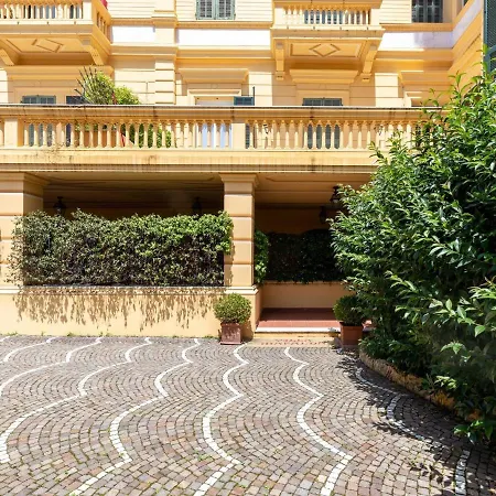 Beautiful In With Balcony Sanremo